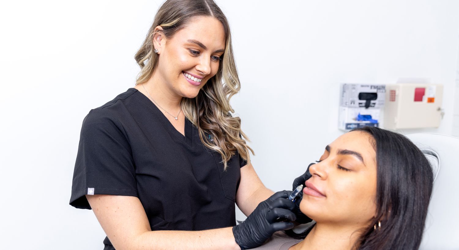 Revanesse Versa patient model receiving treatment in a med spa